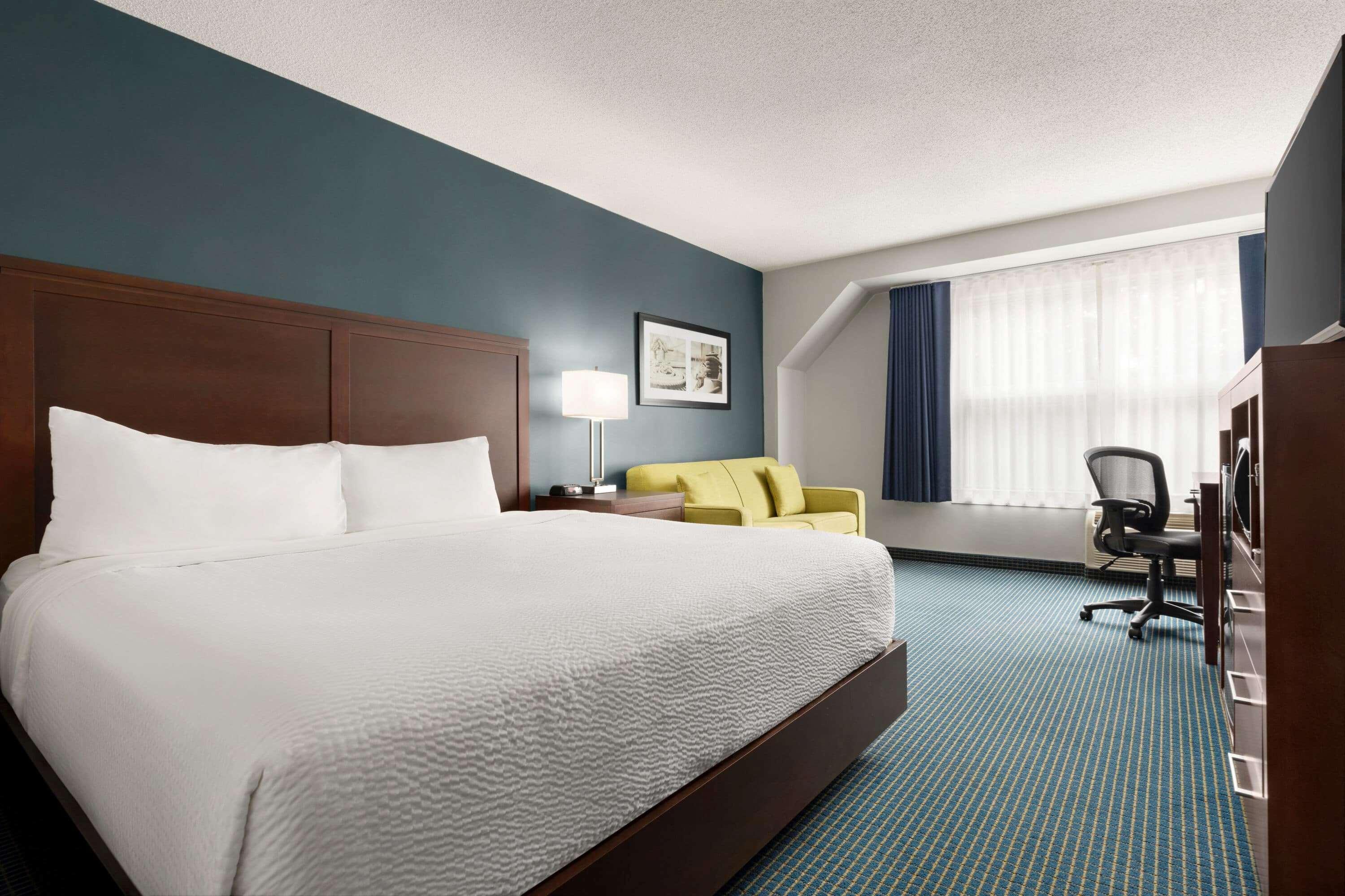 Days Inn By Wyndham Sarnia Harbourfront Dış mekan fotoğraf