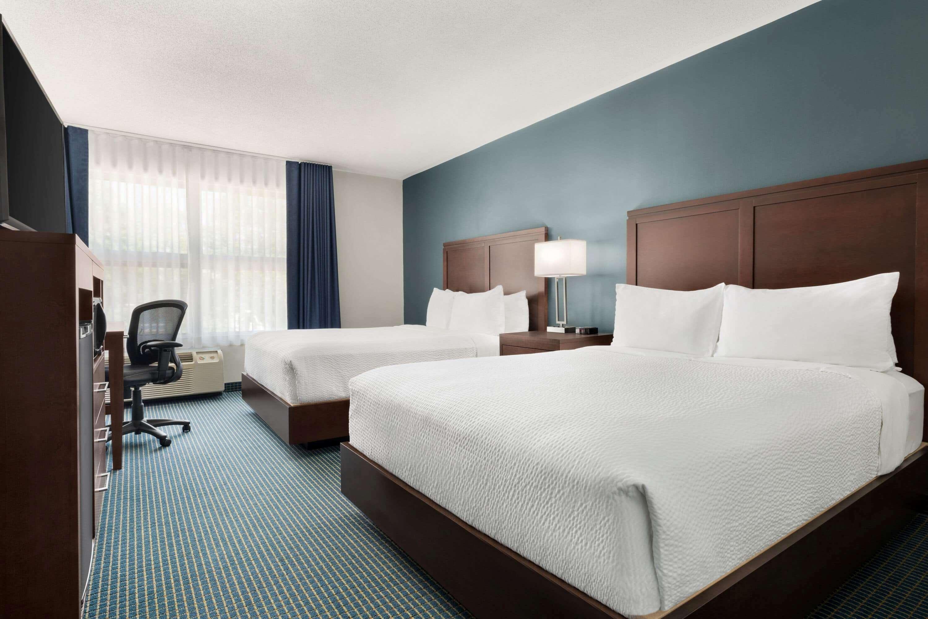 Days Inn By Wyndham Sarnia Harbourfront Dış mekan fotoğraf